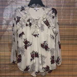 DR2 Daniel Rainn Size Small Top